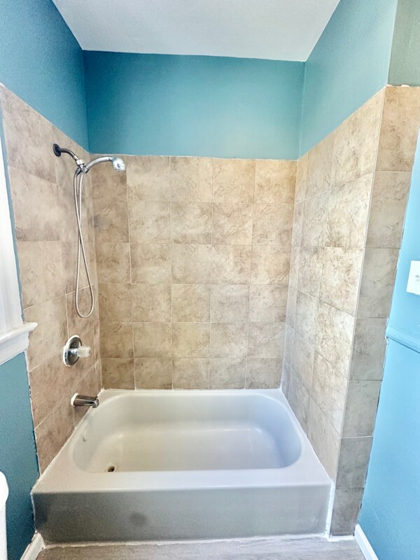 Building Photo - 11 Linden Ave