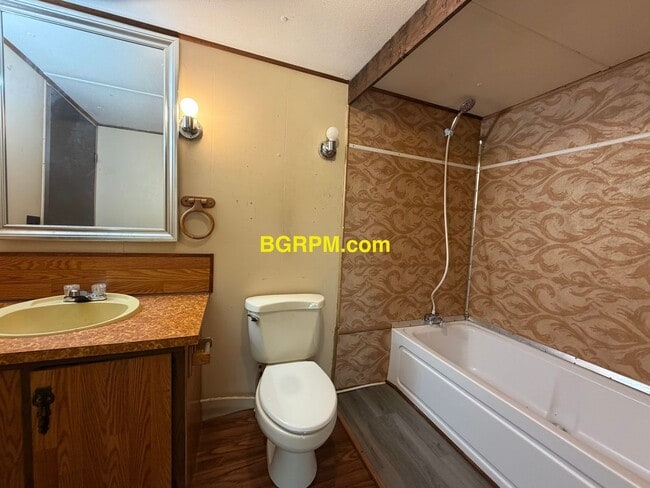 Building Photo - 9546 AR-89