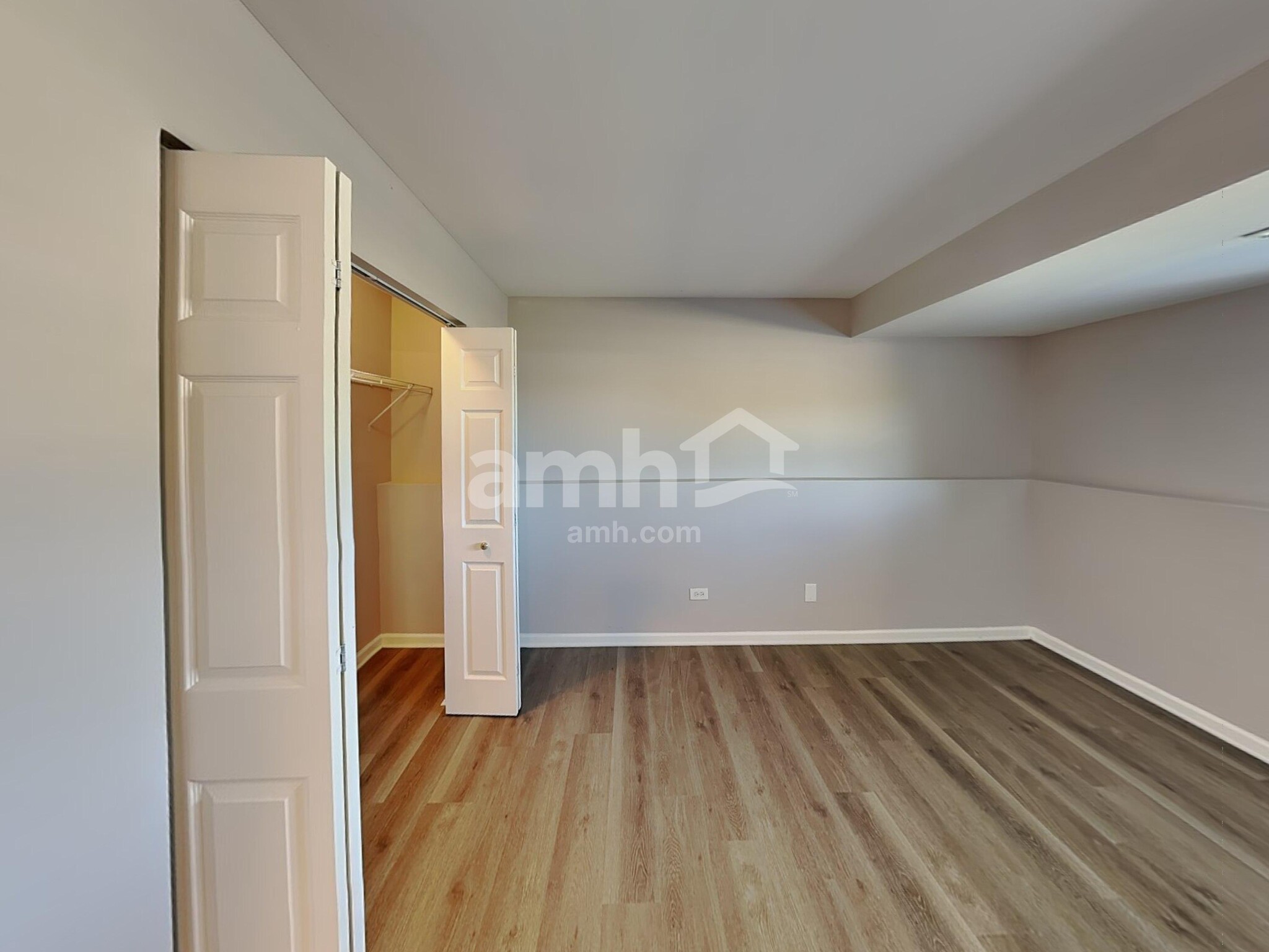 Building Photo - 2307 White Eagle Dr