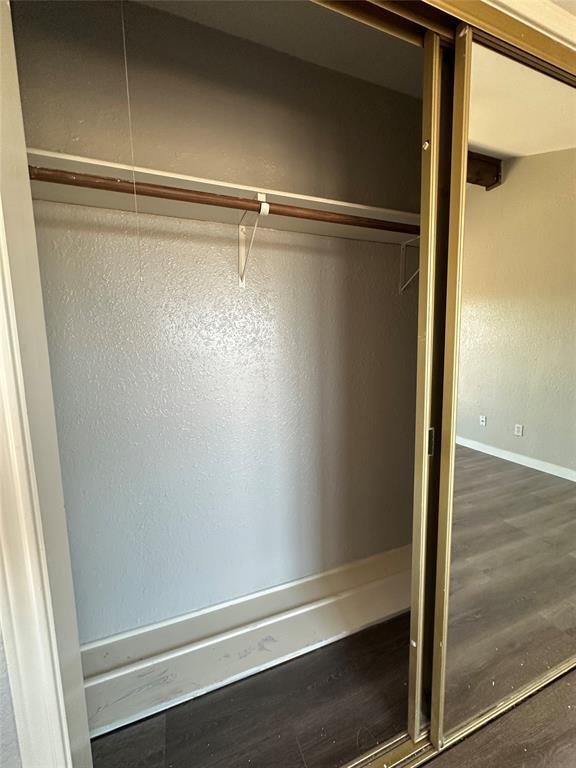 Building Photo - 6497 Hart Ln