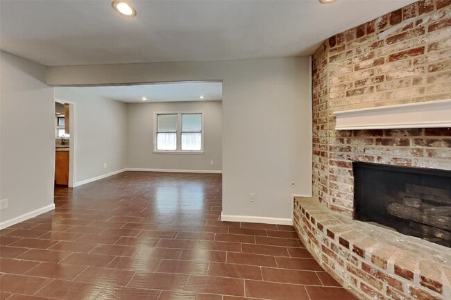 Building Photo - 14318 Ella Lee Ln
