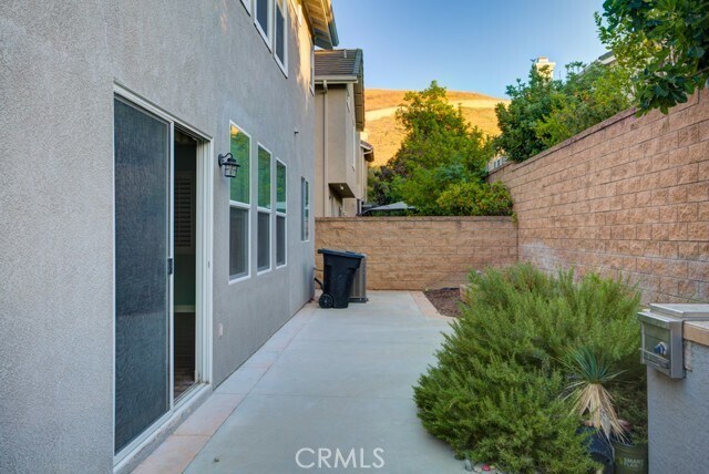 Building Photo - 15984 Paul Ct