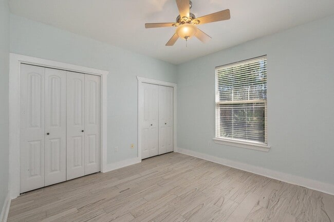 Building Photo - 113 Perimeter Pl