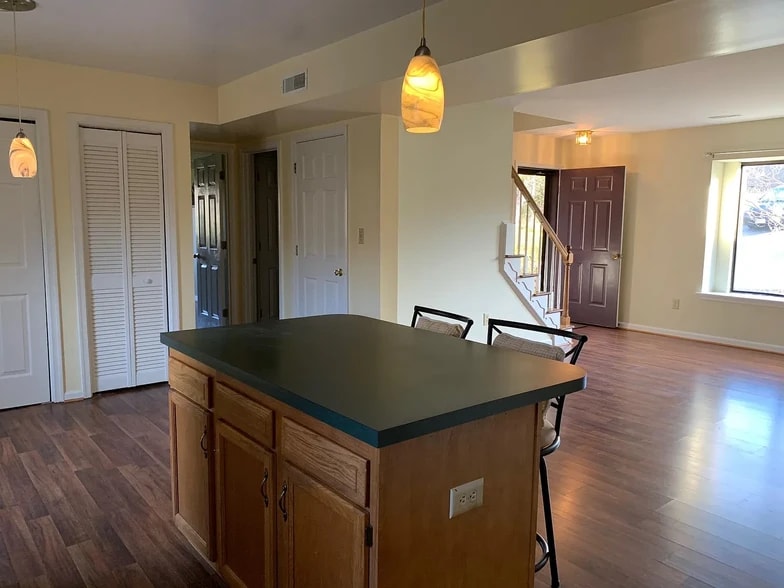 Building Photo - 1012 Amber Ridge Rd