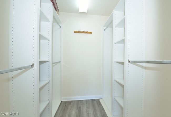 Building Photo - 4824 Lasqueti Way