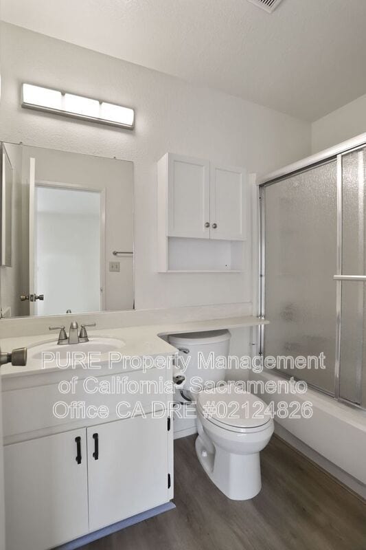 Building Photo - 3203 Sher Ct