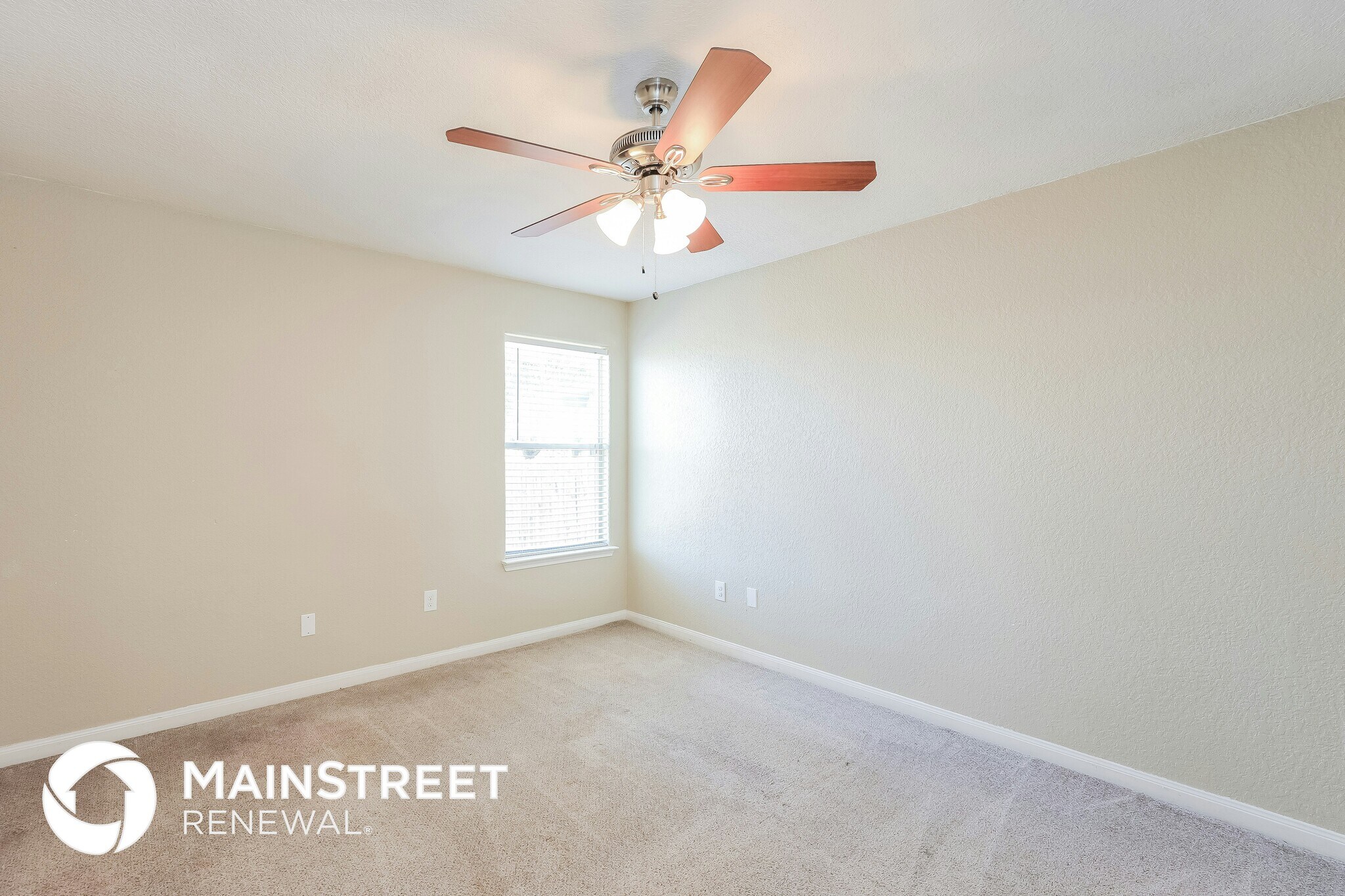 Building Photo - 5607 Forest Canyon