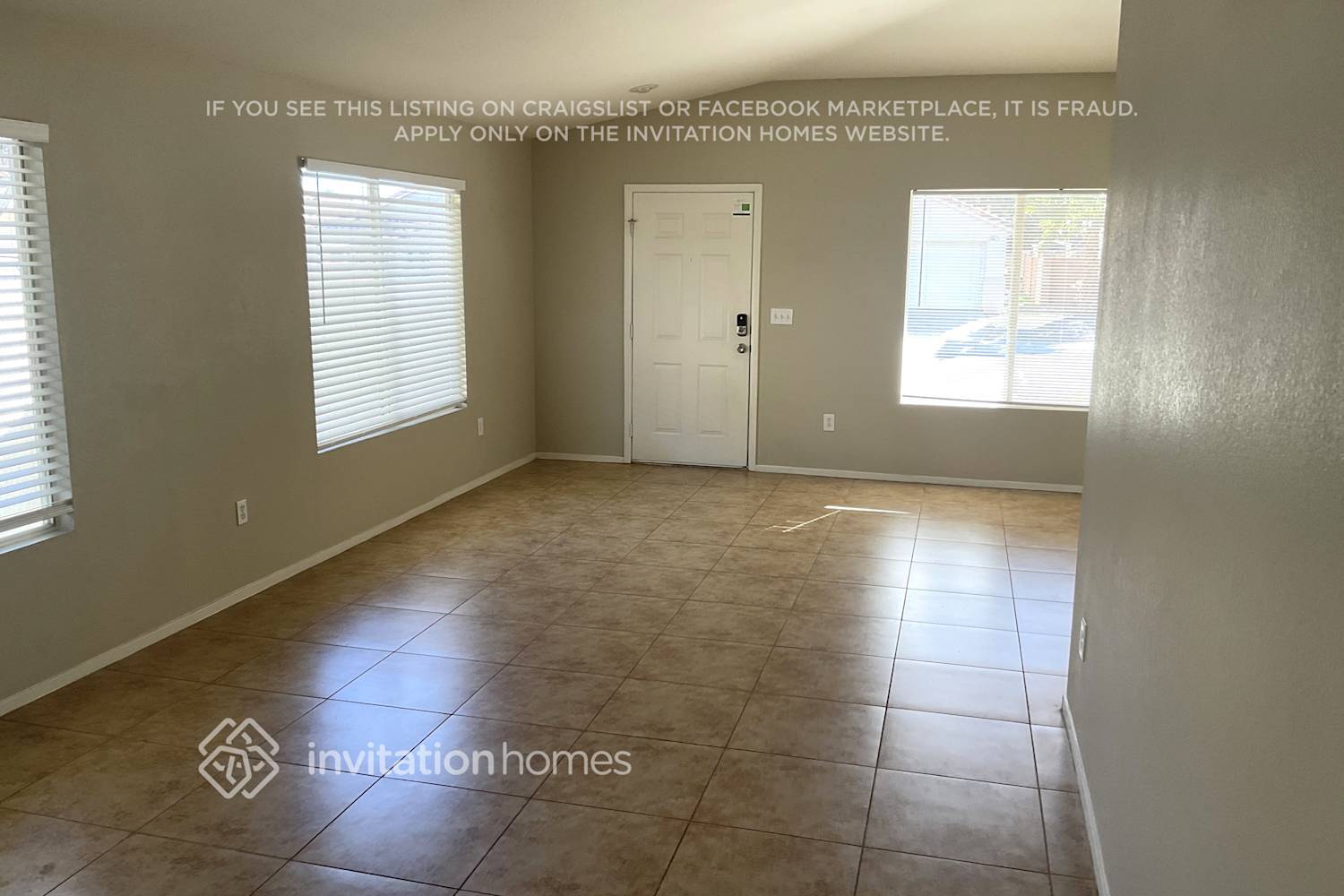 Building Photo - 8036 Radigan Ave