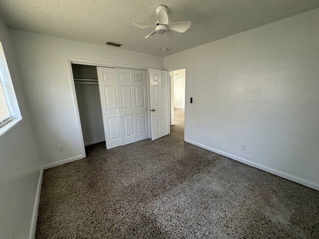 Building Photo - SUNNYSIDE PARK