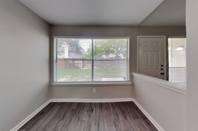 Building Photo - 22819 Williamschase Dr