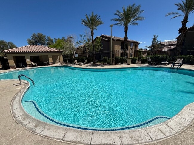 Building Photo - Beautiful 3Bed/2Bath/2Car Condo in Sky Pointe Community – Northwest Las Vegas!