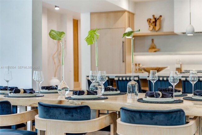 Building Photo - 1000 NW 9th Ct