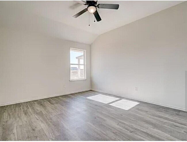 Building Photo - 2291 County Rd 1324