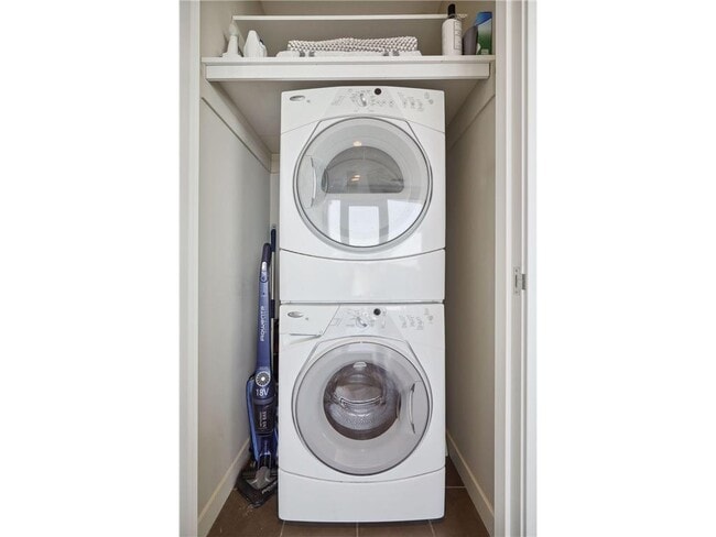 Building Photo - 3209 Galleria