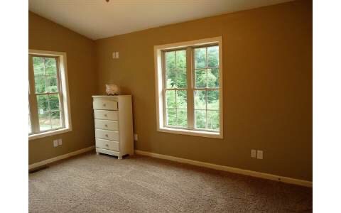 Building Photo - 637 Mineral Springs Rd