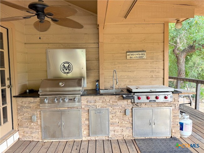 Building Photo - 104 Canteen