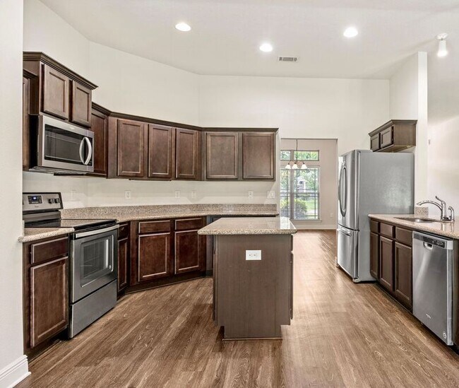 Building Photo - 5735 Ml Strm Wy