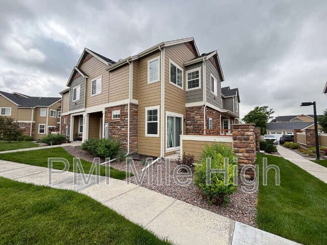 Building Photo - 12874 Jasmine St