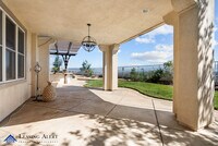 Building Photo - 26802 Pine Cliff Pl