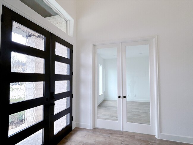 Building Photo - 29847 Longleaf Grv Ln