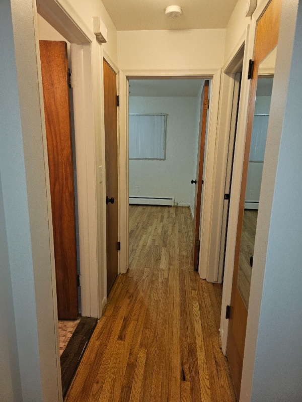 Building Photo - 2525 E Maple Rd