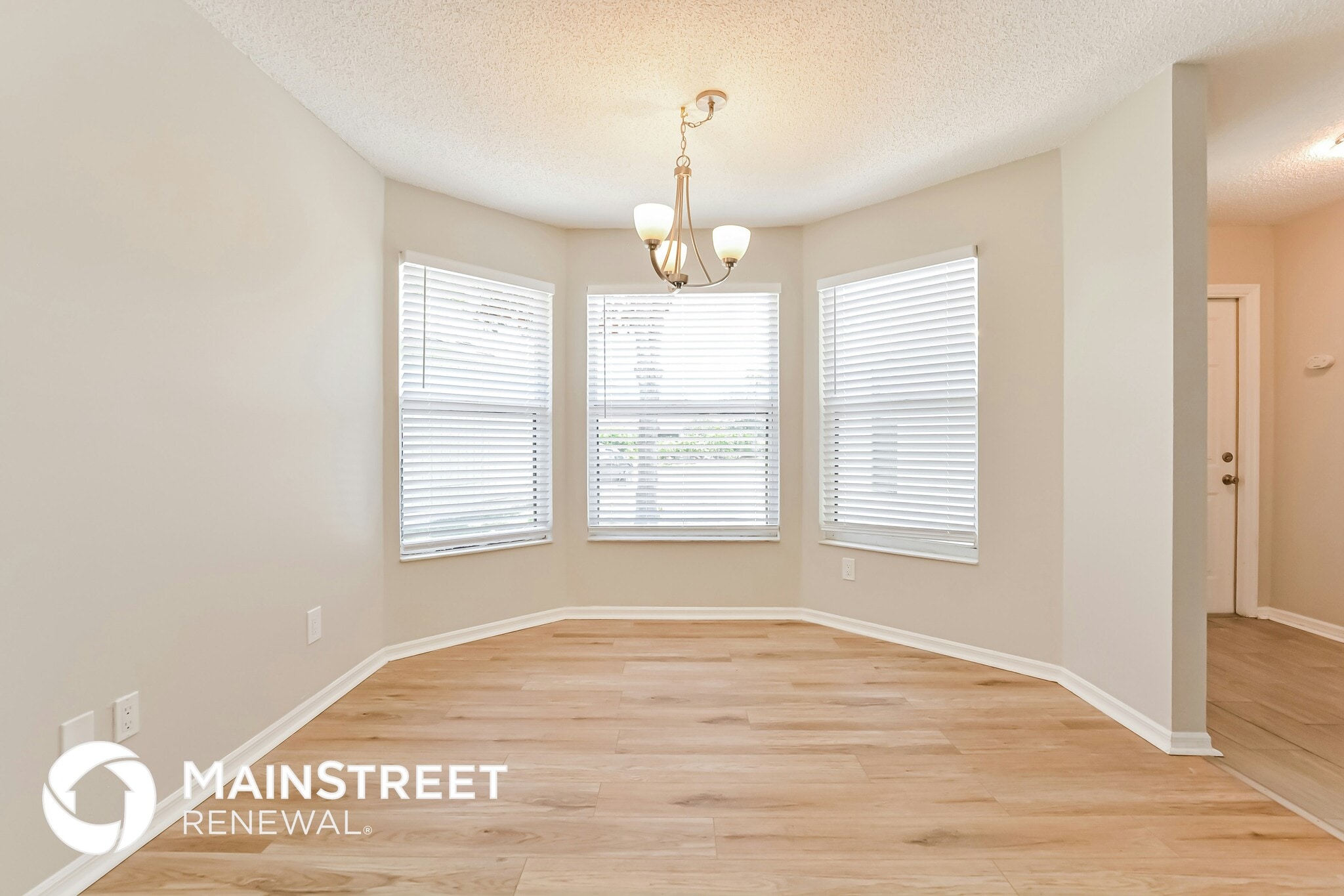 Building Photo - 969 Belleflower Dr