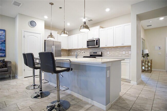 Building Photo - 7549 Oak Spg Ln