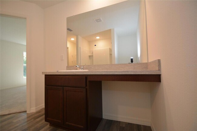 Building Photo - 93 Panorama Dr