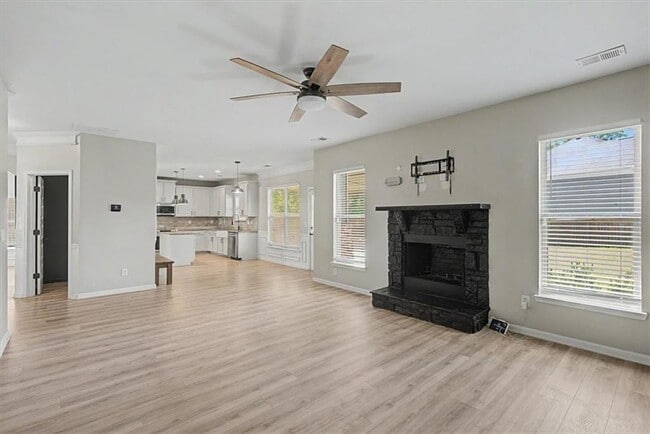 Building Photo - 8757 Danley Dr