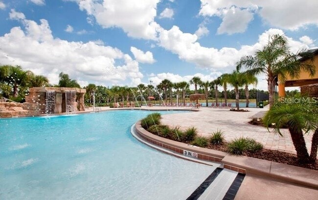 Building Photo - 2973 Banana Palm Dr