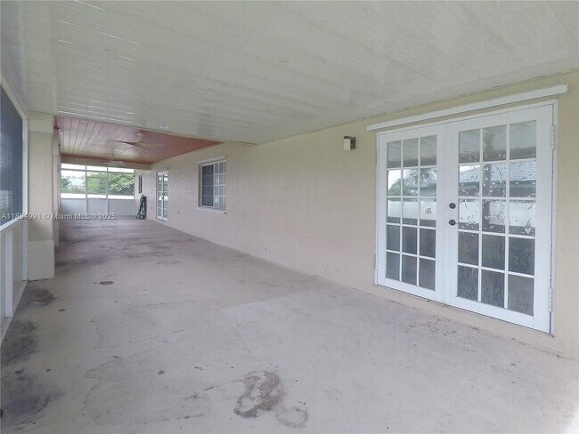 Building Photo - 28128 SW 173rd Pl