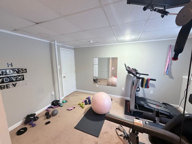 Building Photo - 5115 Irving St