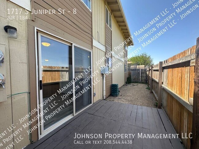 Building Photo - 1717 S Juniper St