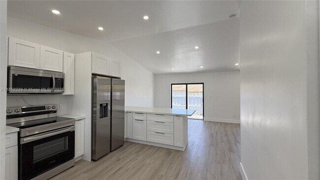 Building Photo - 20877 Snapper Pl