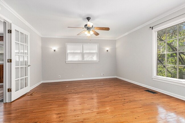 Building Photo - 2 bdrm, 2 bath home in Grant Park