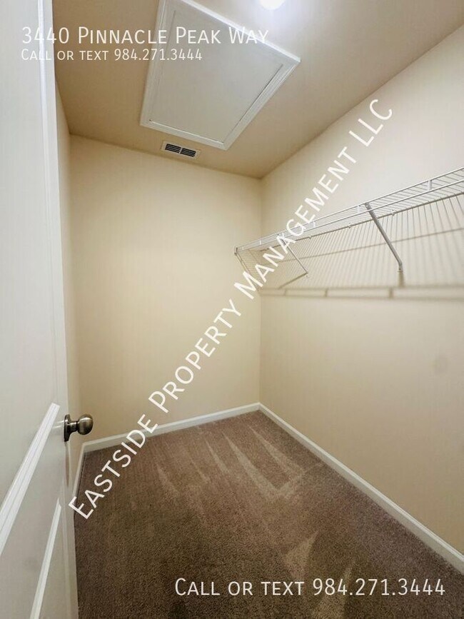 Building Photo - 3440 Pinnacle Peak Dr