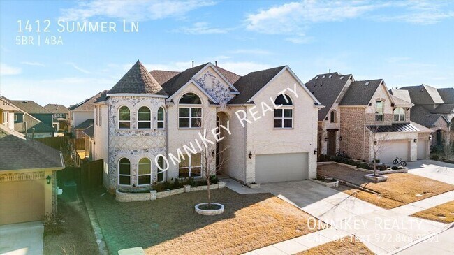 Building Photo - 1412 Summer Ln