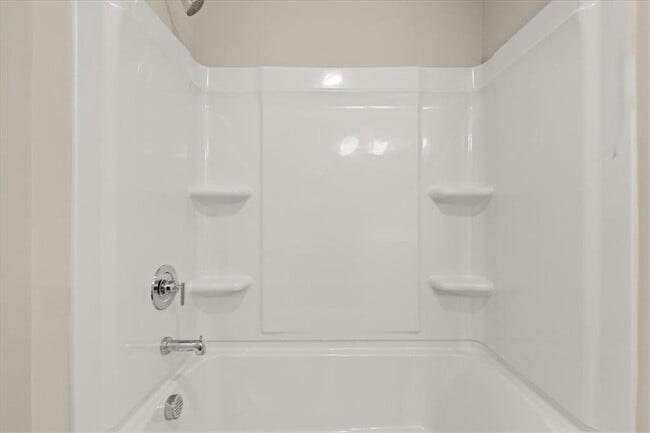 Building Photo - 4561 Moray Dr