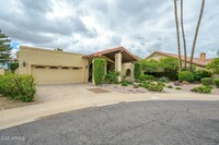 Building Photo - 8209 E Del Cristal Dr