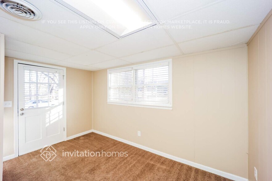 Building Photo - 5444 Wilder Dr