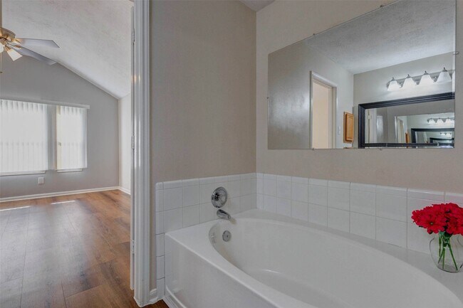 Building Photo - 18114 Noble Forest Dr