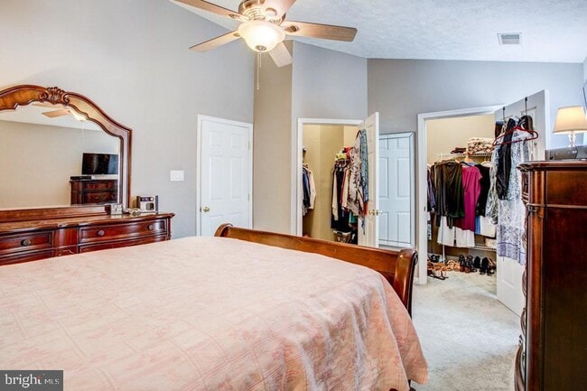 Building Photo - 5036 Finsbury Rd