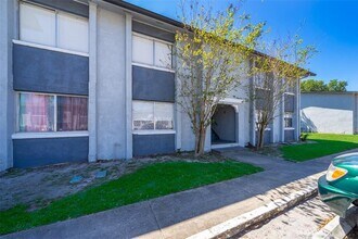 Building Photo - 4779 S Texas Ave