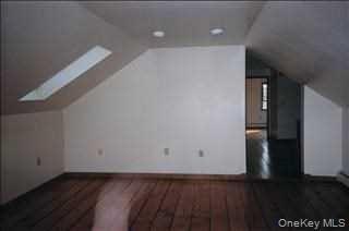 Building Photo - 21 Broadway