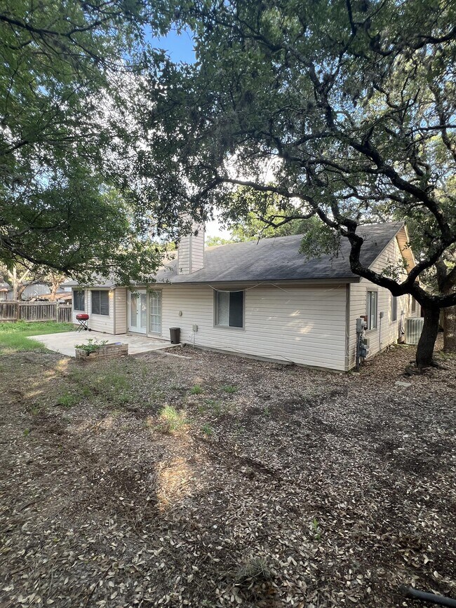 Building Photo - 9123 Alpine Trail St