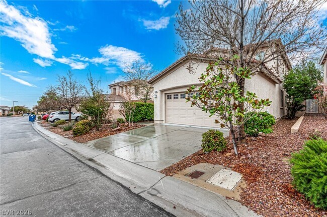 Building Photo - 11209 Salentino Ave