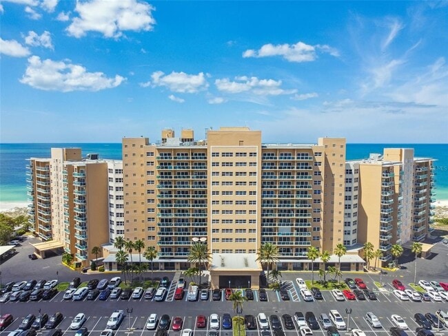 Building Photo - 880 Mandalay Ave