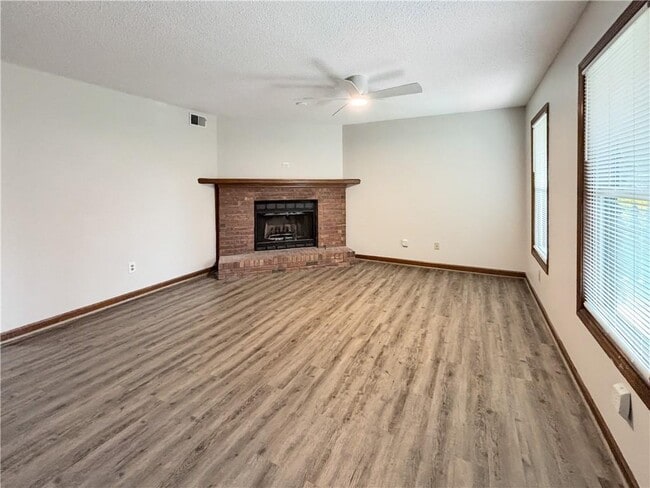 Building Photo - 7040 Sand Wedge Cir