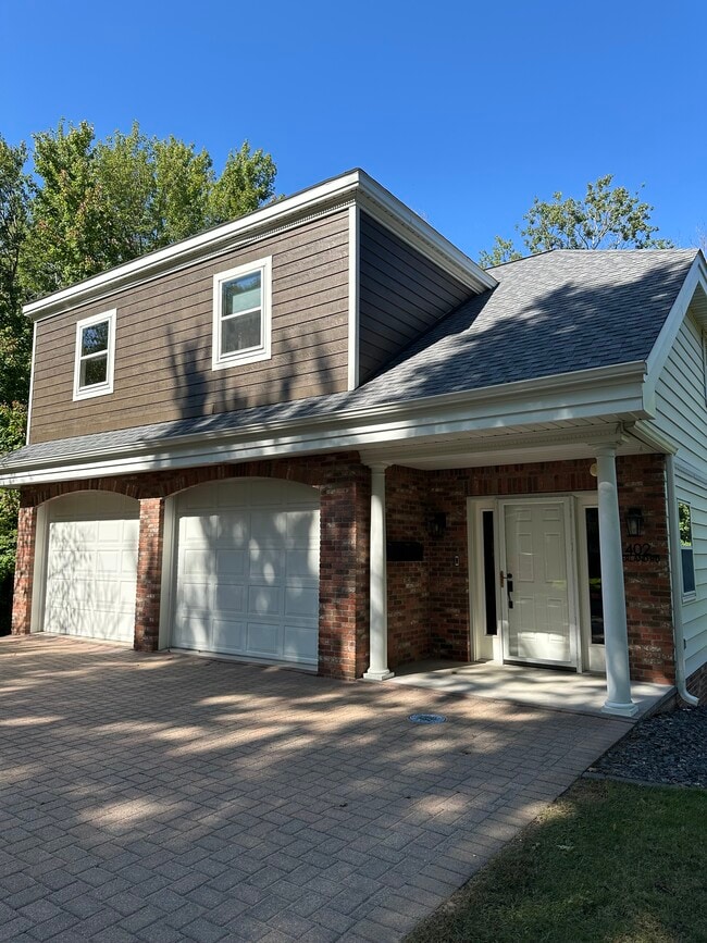 Building Photo - 402 Gerland Rd