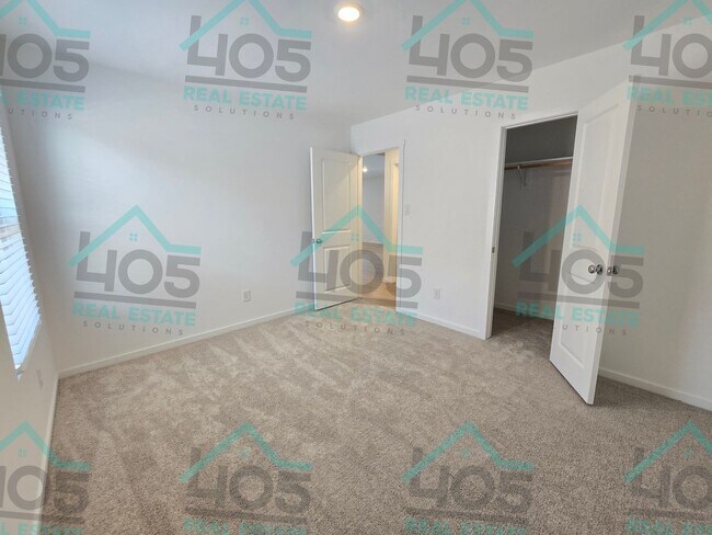 Building Photo - 20412 Deer Creek Dr